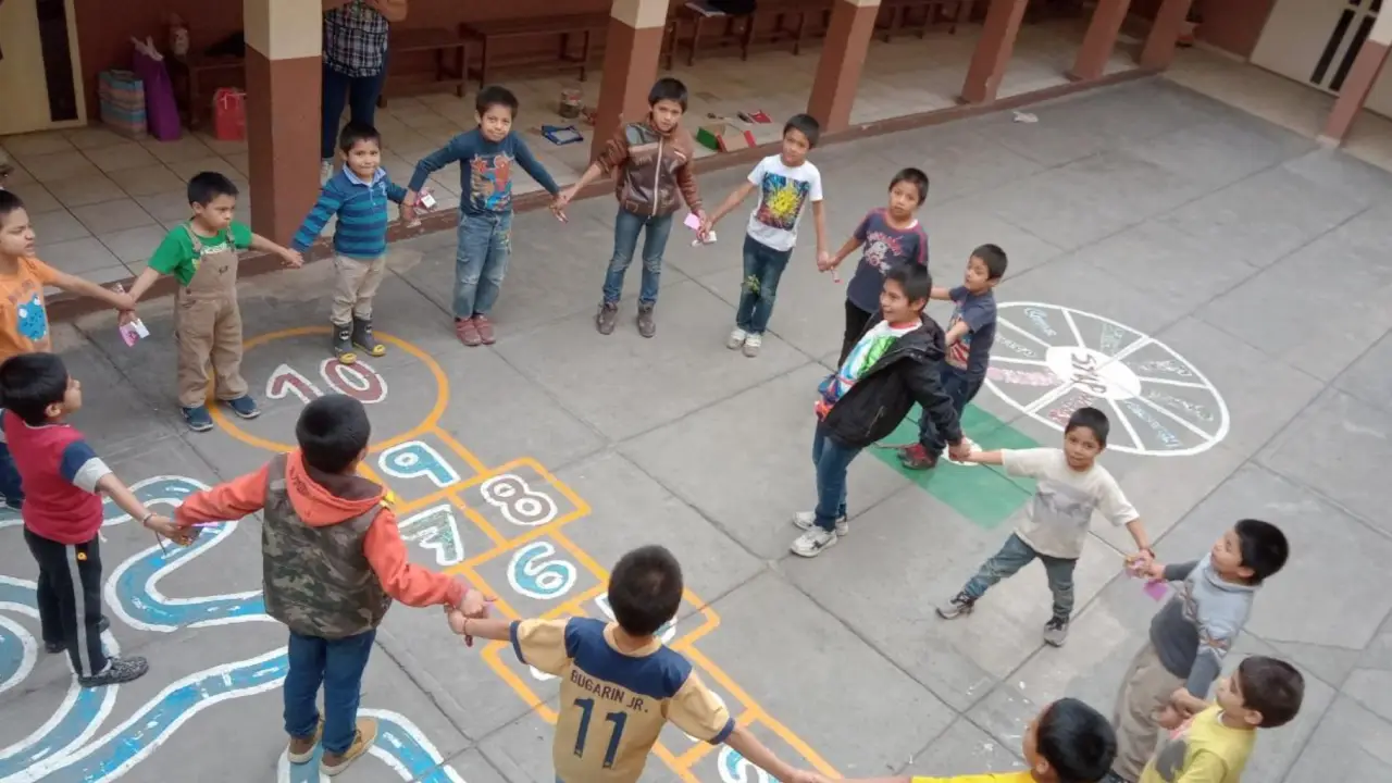 Foto de niños jugando